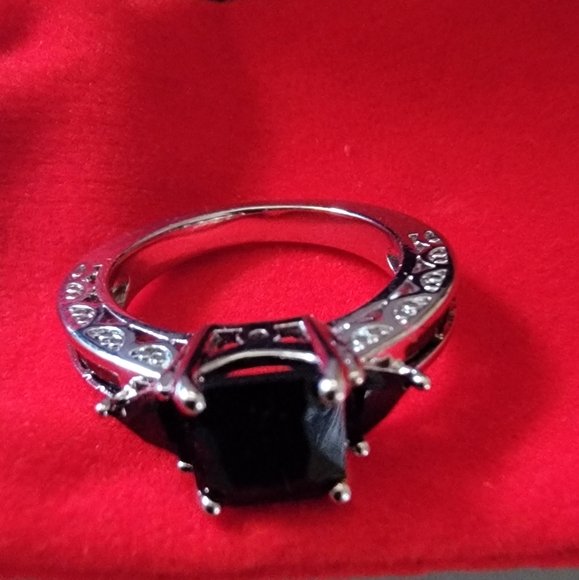 Black Zircon Eternity Ring. Size 7. NwT* - Picture 6 of 9